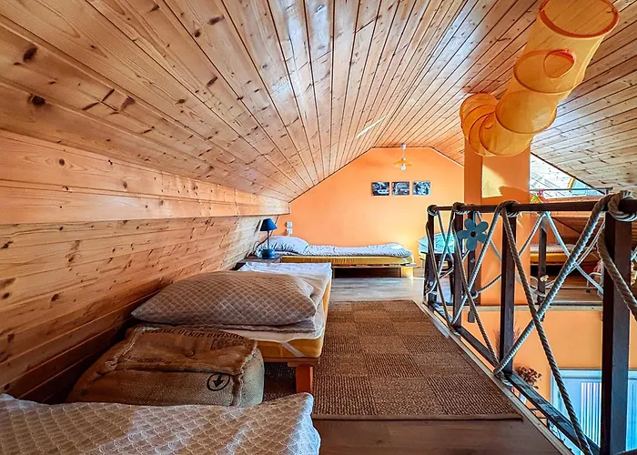 Mediterran Rezidencia * Замарди